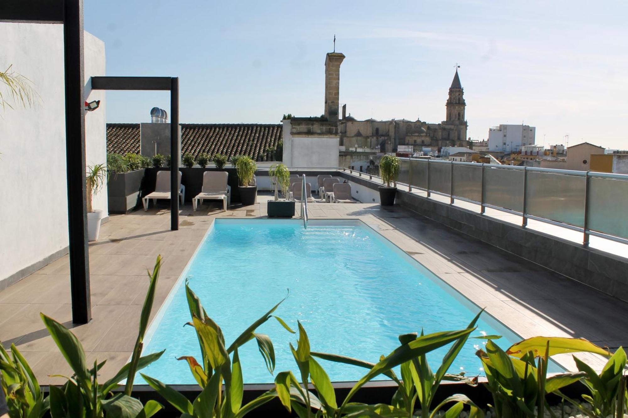 Eszentrico Suites Jerez Jerez de la Frontera Ngoại thất bức ảnh
