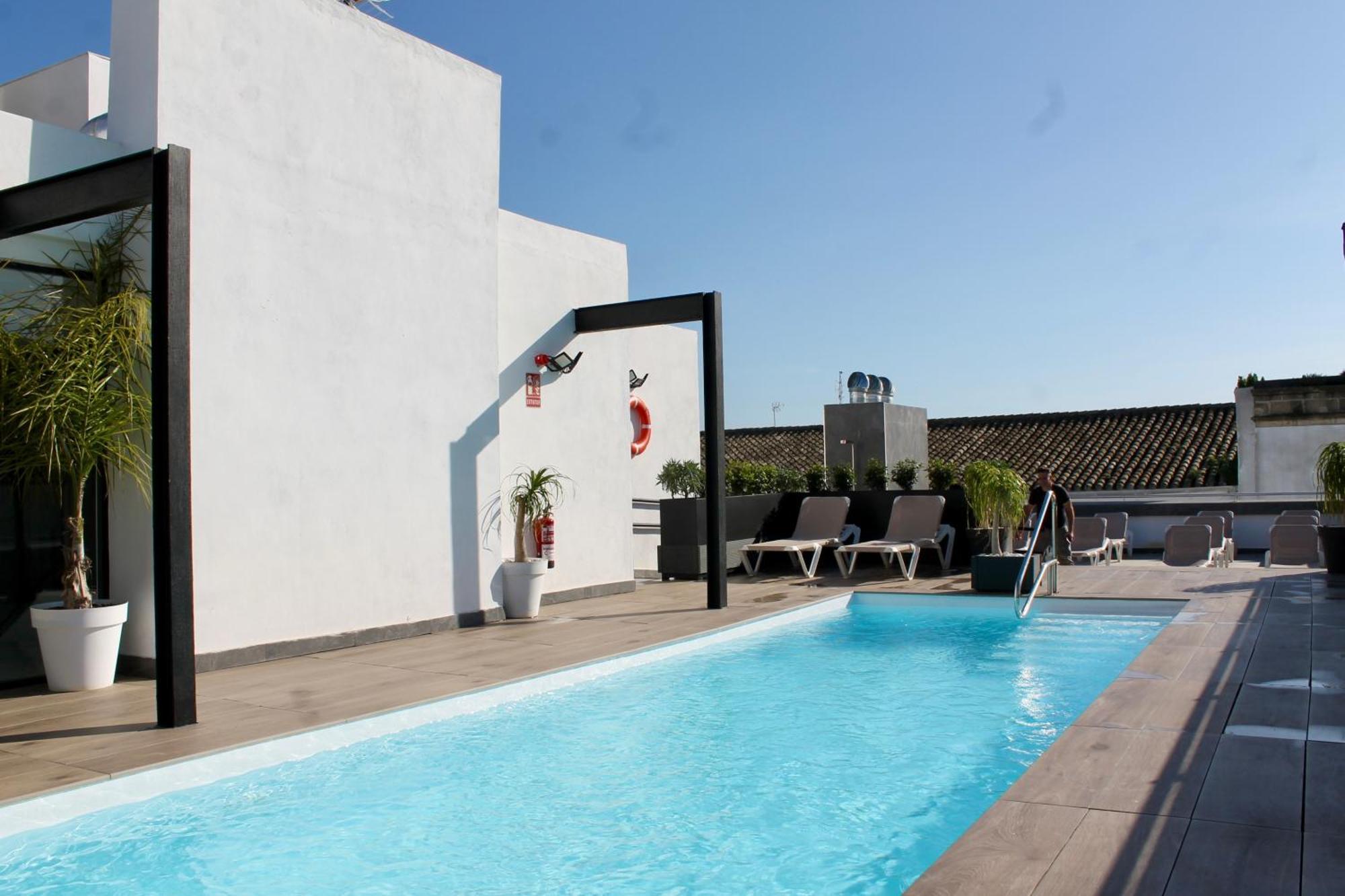 Eszentrico Suites Jerez Jerez de la Frontera Ngoại thất bức ảnh