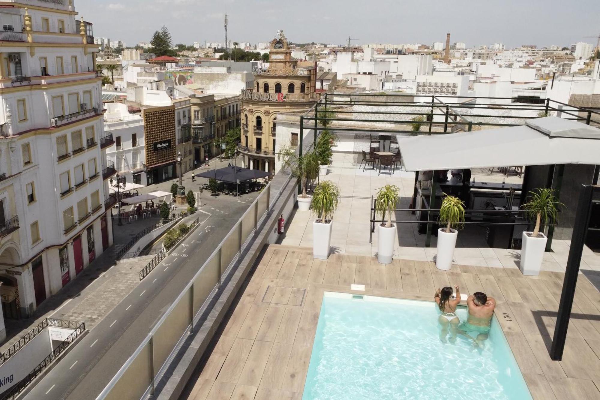 Eszentrico Suites Jerez Jerez de la Frontera Ngoại thất bức ảnh