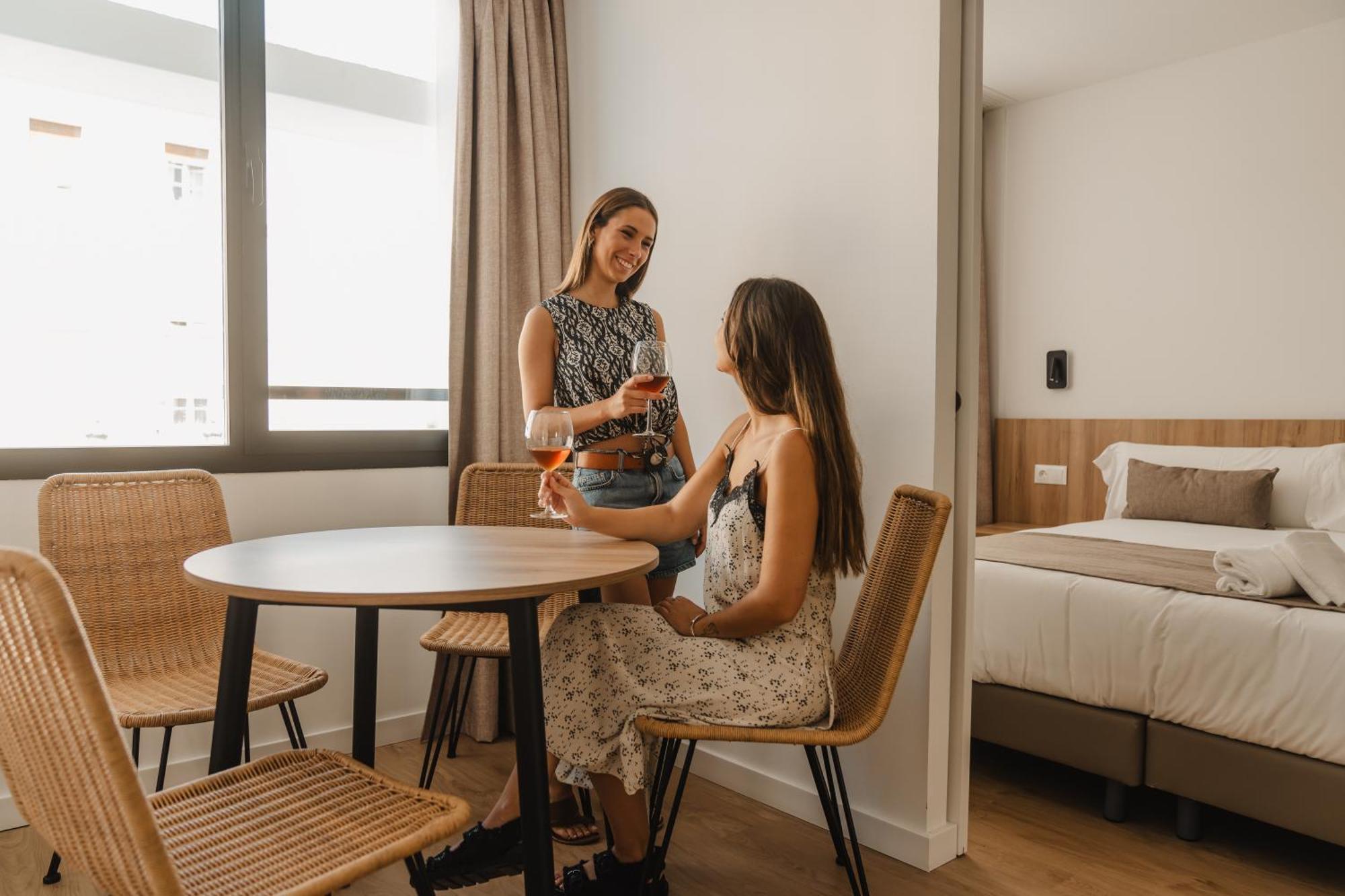 Eszentrico Suites Jerez Jerez de la Frontera Ngoại thất bức ảnh